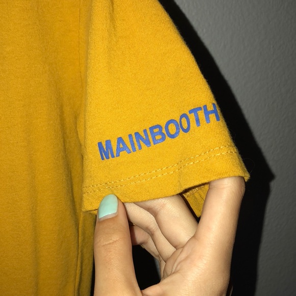 Yellow T-Shirt - Picture 3 of 3